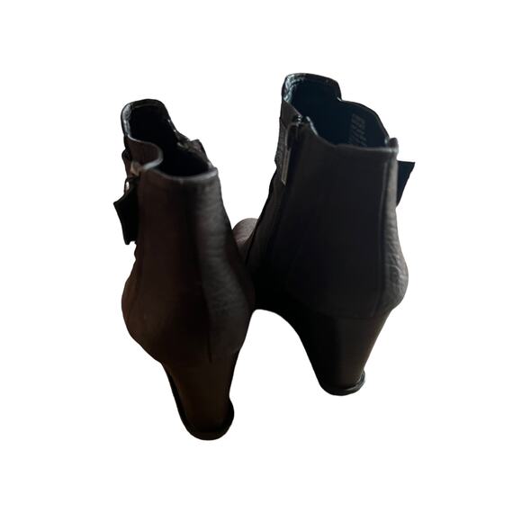 Kenneth Cole Reaction Brown Pebbled Leather Wedge Heel Ankle Boots Size 8.5 - Picture 6 of 8